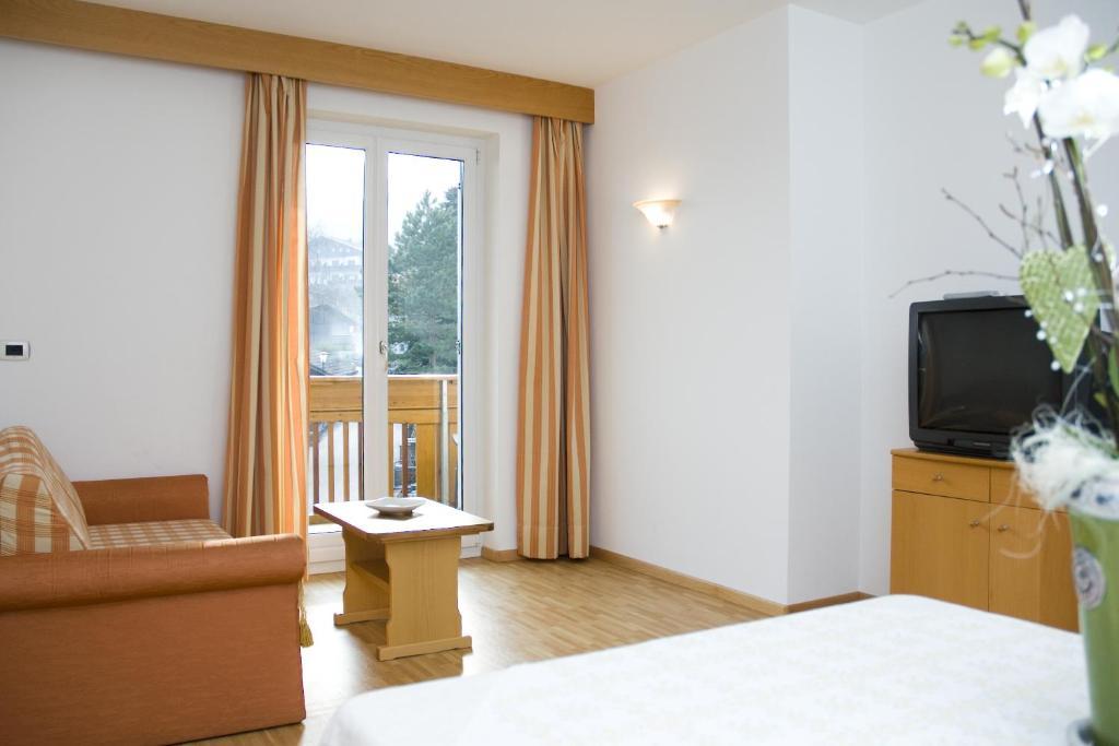 Hotel Loewenwirt Cermes Room photo